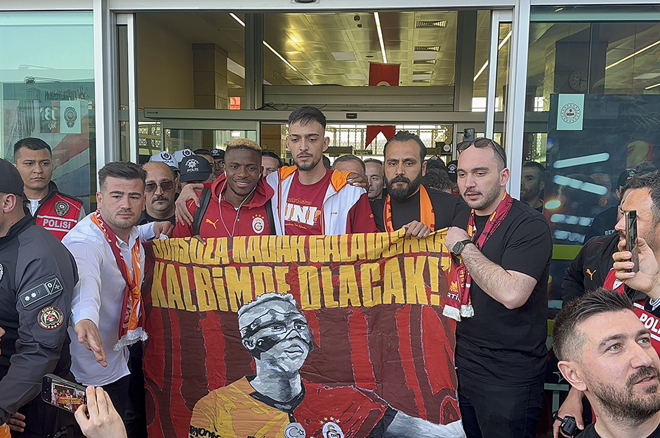 Galatasaray kafilesine Konya'da coşkulu karşılama
