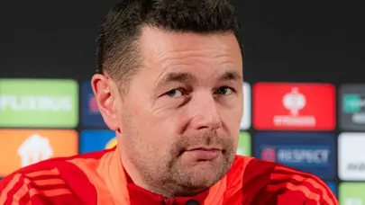 Lyon Teknik Direktörü Sage'nin Mourinho hayranlığı: "Metodunu ve yönetimini çok seviyorum"