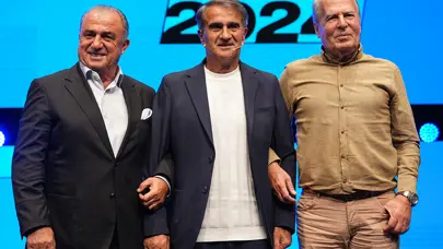 İzmir Spor Zirvesi'nde "Efsanelerle futbol" oturumu gerçekleştirildi