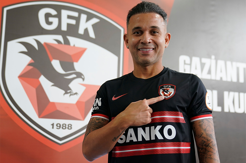 Gaziantep FK eski sol bekini 1 yıllığına transfer etti