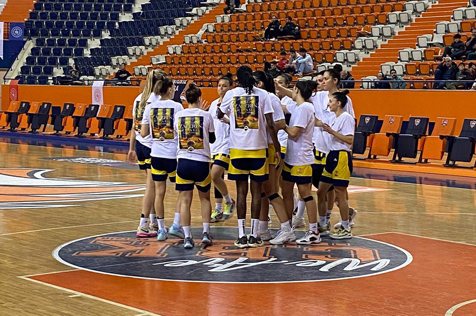 Fenerbahçe Kadın Basketbol Takımı'na isim sponsoru
