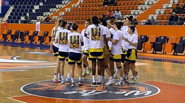 Fenerbahçe Kadın Basketbol Takımı'na isim sponsoru