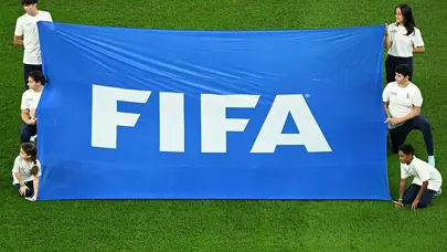 FIFA'dan yeni transfer dönemi kararı