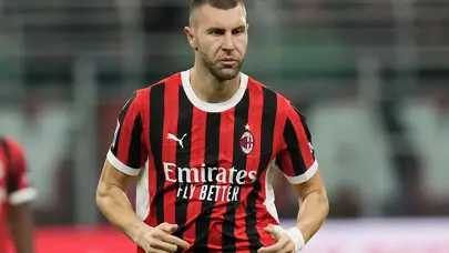 Galatasaray'da flaş Pavlovic gelişmesi: Rakam belli oldu