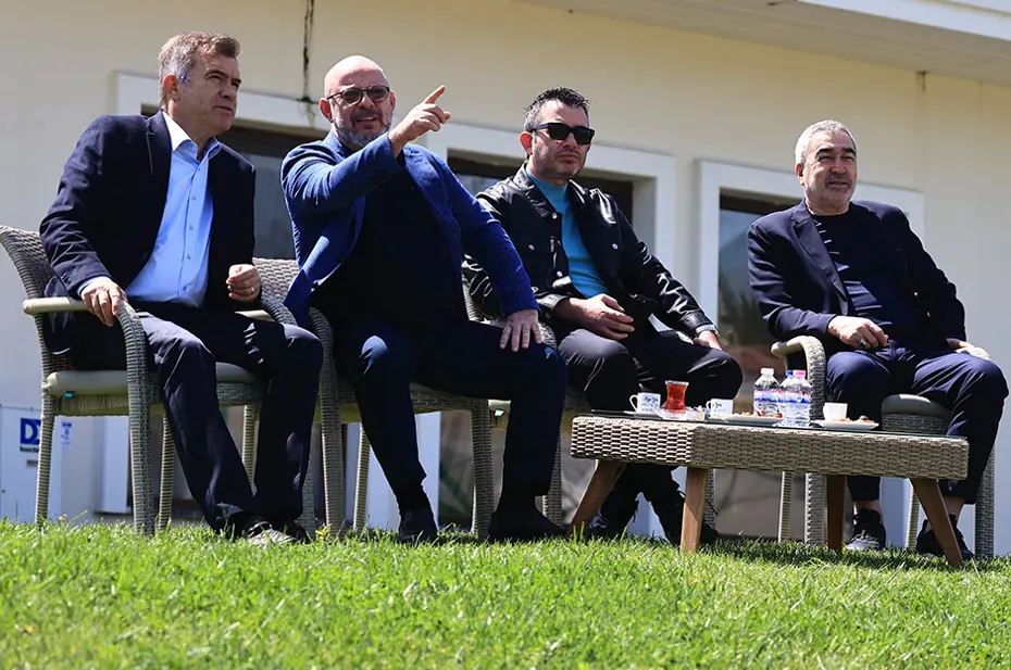 Beşiktaş'ta 7 ismin bileti kesildi: Transfer listesinde 30 futbolcu var - 4