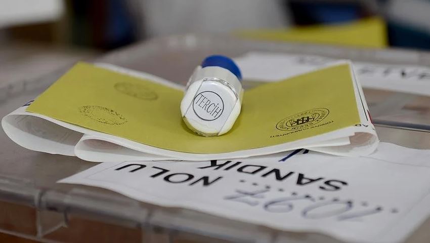 Seçmen kağıdı zorunlu mu? Seçmen bilgi kağıdı olmadan oy kullanılır mı? YSK seçmen kaydı sorgulama ekranı