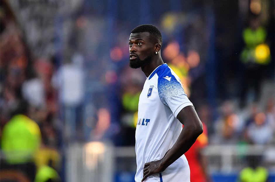 M'Baye Niang trafik kazası geçirdi