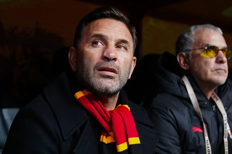 Okan Buruk'tan transferde ters köşe: Galatasaraylıların beklemediği açıklama - 2 Okan Buruk'tan transferde ters köşe: Galatasaraylıların beklemediği açıklama - 2