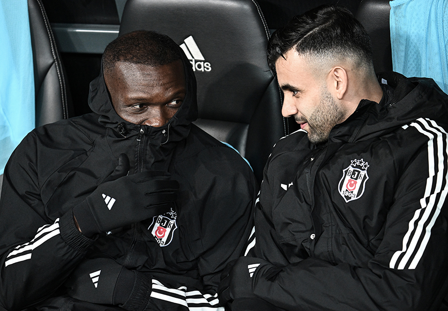 Beşiktaş'ta Aboubakar ve Ghezzal sürprizi