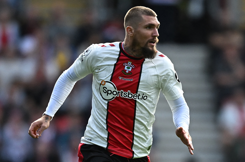 Beşiktaş'ın yeni transferi Lyanco, İstanbul'da