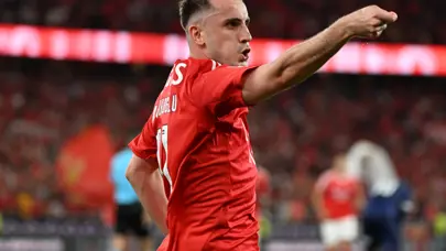 Avrupa'da Kerem Aktürkoğlu çılgınlığı: Ünlü kulüp, milli futbolcuyu etiketleyerek paylaştı