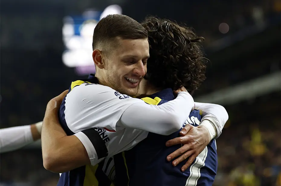 Ryan Kent sürprizi: Fenerbahçe'nin Union Saint Gilloise maçı olası 11'i - 10