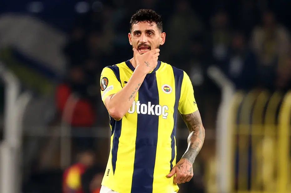 Mourinho'dan büyük kıyım: Fenerbahçe'de 7 futbolcu gönderiliyor - 6
