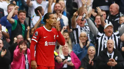 Liverpool, Newcastle karşısında üç dakikada şoku yaşadı