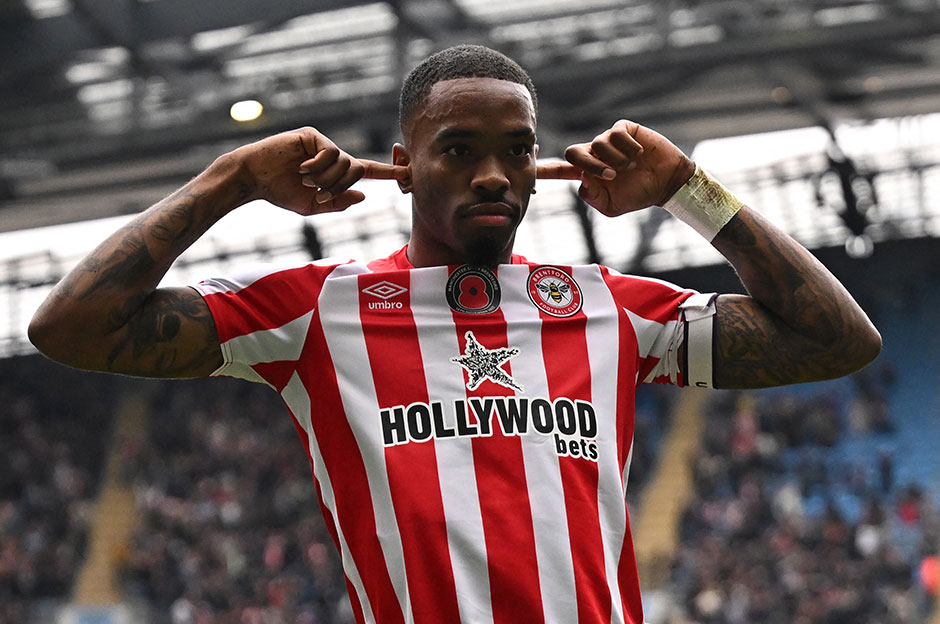 Irkçılık yapan İngiliz taraftara men cezası