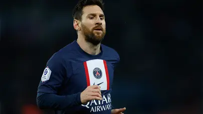 Lewandowski: Lionel Messi'nin Barcelona'ya ait olduğunu biliyoruz