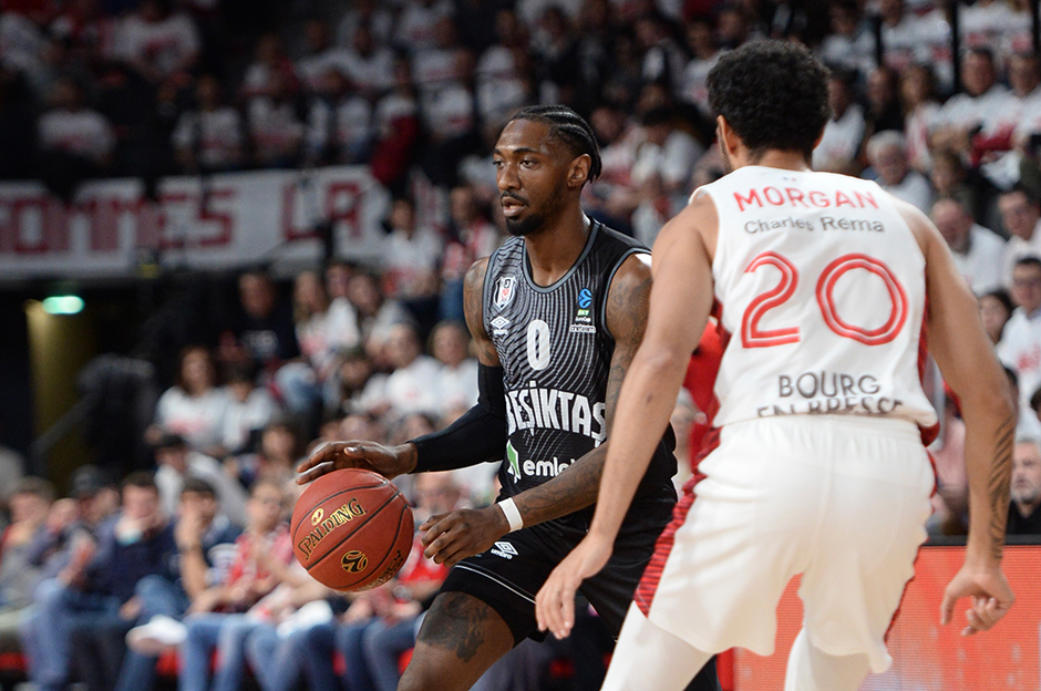 Beşiktaş Emlakjet yarı final ilk maçında mağlup