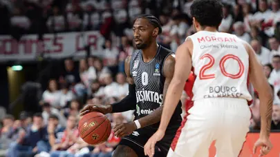 Beşiktaş Emlakjet yarı final ilk maçında mağlup