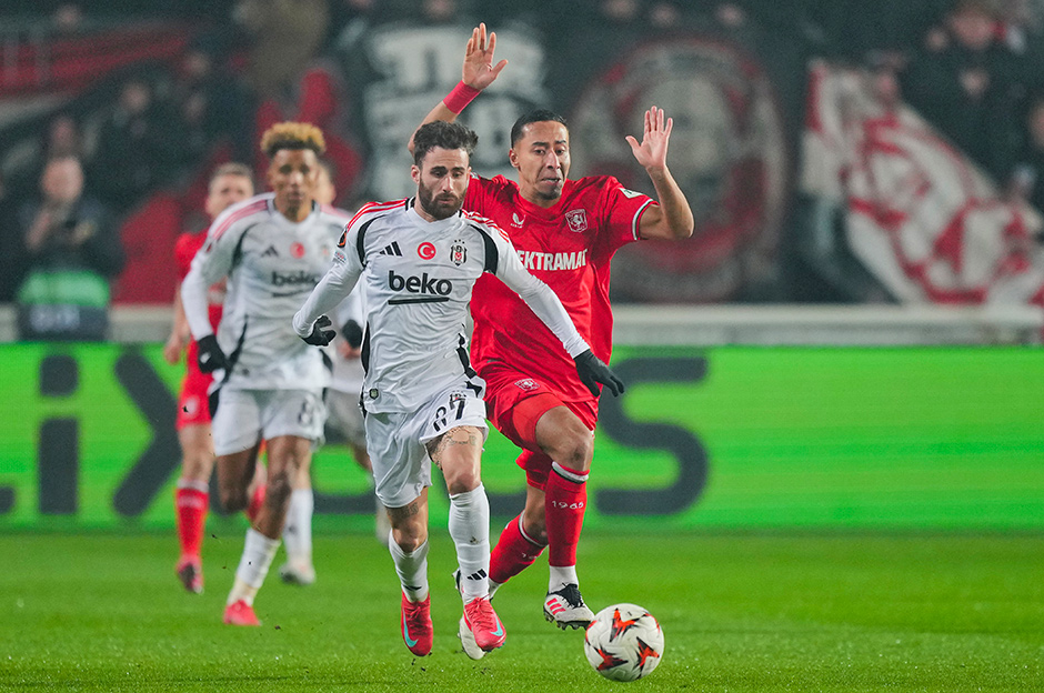 Solskjaer'den ilk 11'de 2 değişiklik