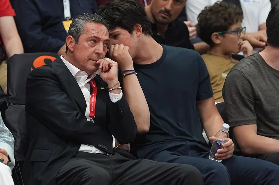 Ali Koç'un maç sonrası hareketi ve tek cümlelik cevabı gündem oldu - 4