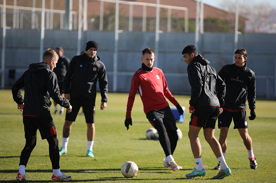 Sivasspor, Fenerbahçe maçına hazır