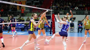 Fenerbahçe Opet, CEV Şampiyonlar Ligi'nde çeyrek finalde