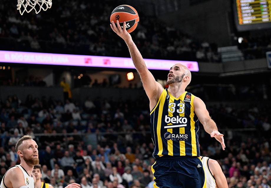 Nick Calathes yeni takımına imzayı attı