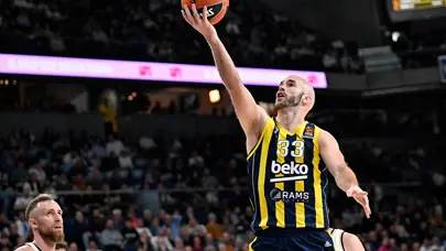 Nick Calathes yeni takımına imzayı attı