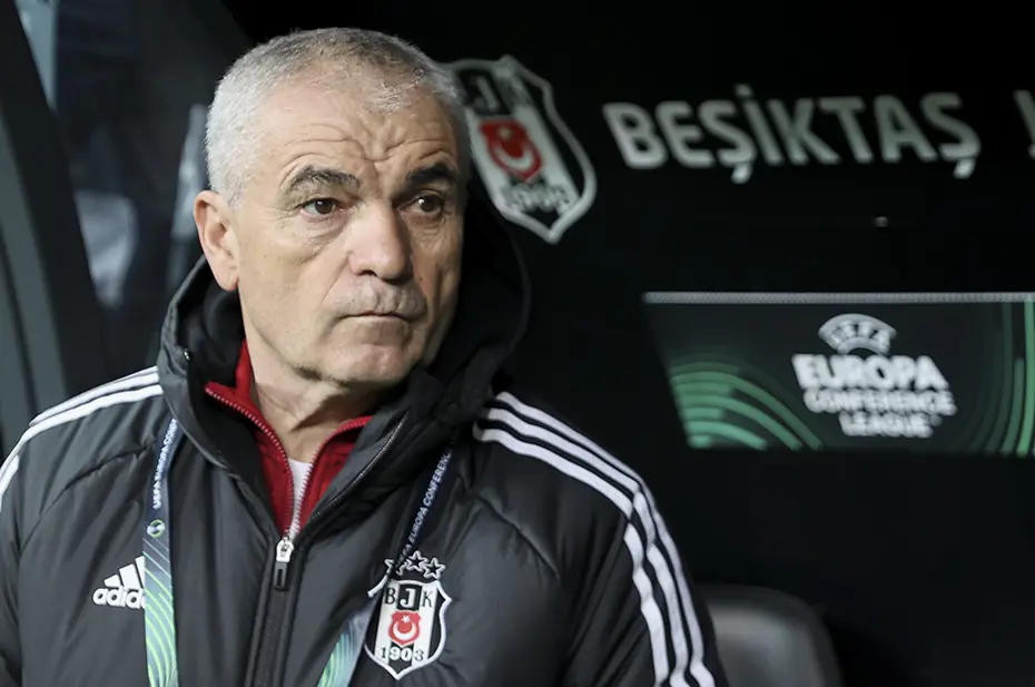 Rıza Çalımbay'ın 'kendilerine çekidüzen vermeli' dediği 8 futbolcu - 3