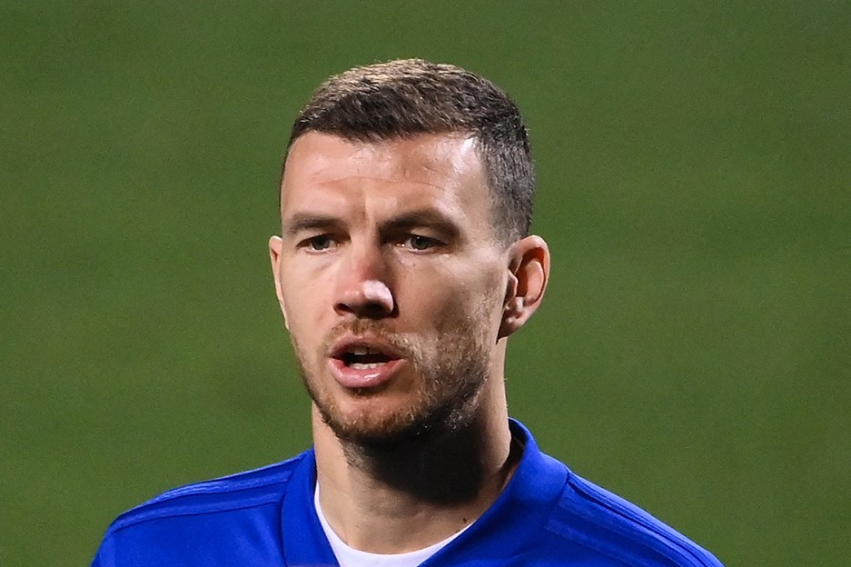 Dzeko'dan yeni takımında olay başlangıç: Fiorentina'dan gol yağmuru