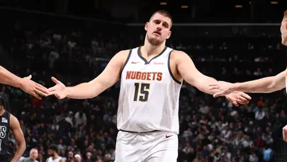 Nikola Jokic "triple-double" yaptı, Nuggets kazandı
