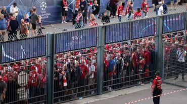 UEFA, 2022 Şampiyonlar Ligi Finaline katılan Liverpool taraftarlarına para iadesi yapacak