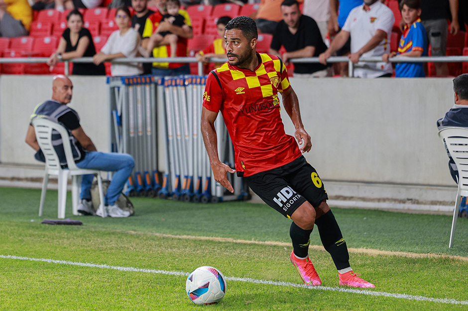 Göztepe'ye Djalma Silva'dan kötü haber