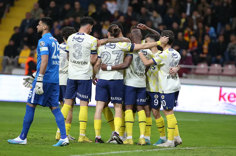 Rıdvan Dilmen açıkladı: "Ferdi Kadıoğlu'na talip var" - 10