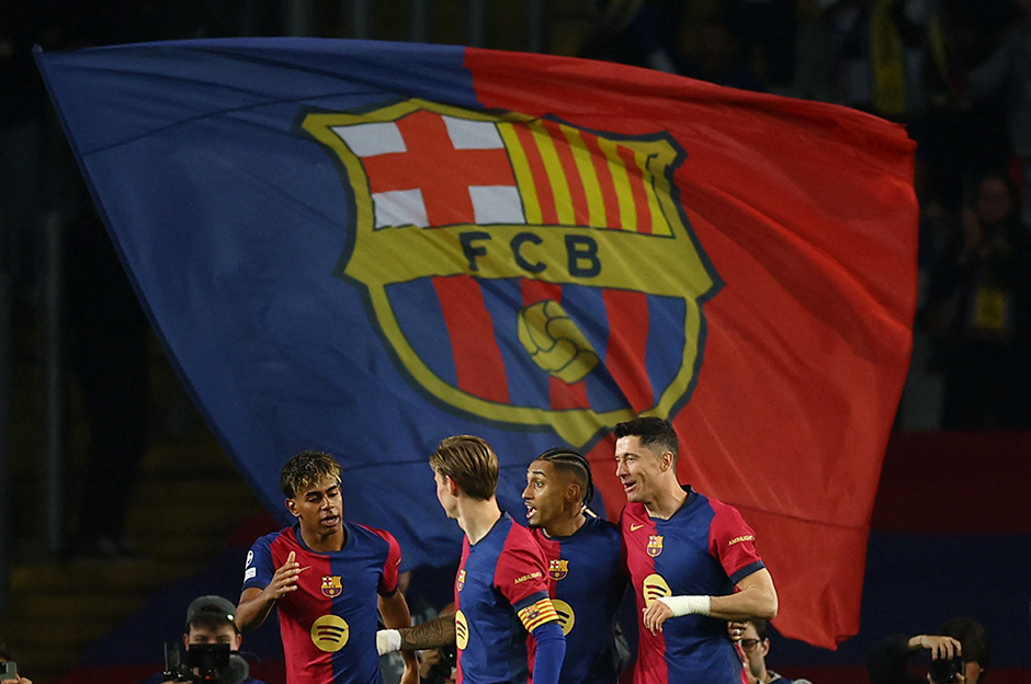 Yıldızların gecesi: Barcelona yarı final kapısını sonuna kadar araladı