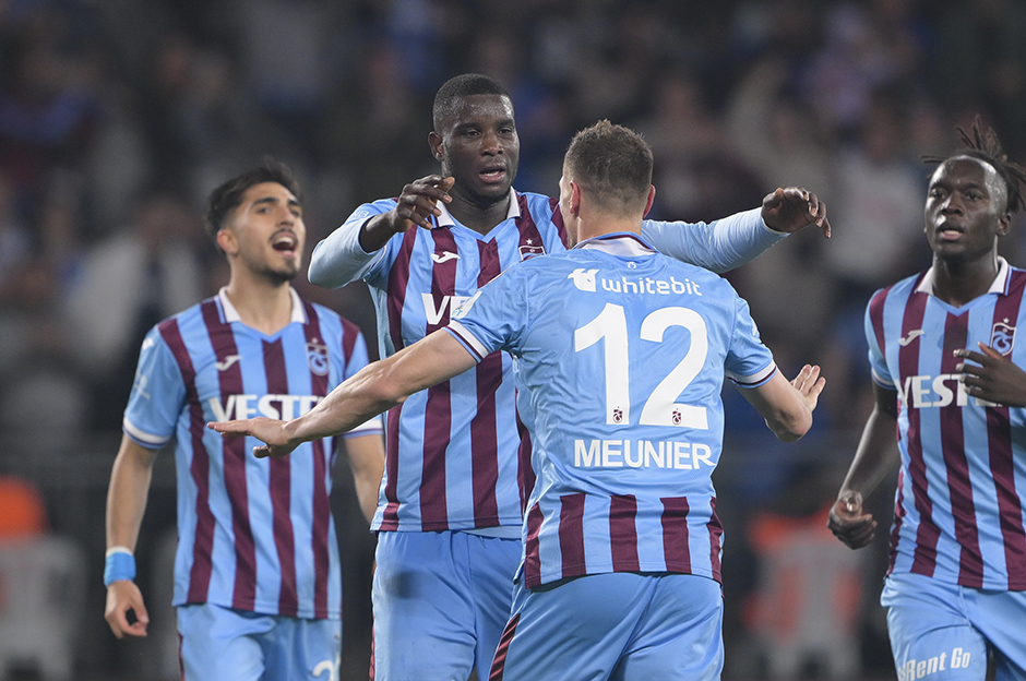 Süper Lig'de 3.'lük için kritik maç