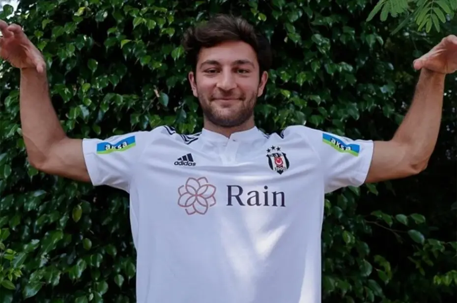 5 katı maaş talebine ret: Beşiktaş'ta 5 futbolcuya veda - 6 5 katı maaş talebine ret: Beşiktaş'ta 5 futbolcuya veda - 6