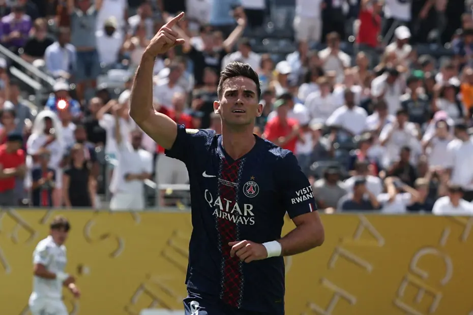 Galatasaray, Fabian Ruiz'den gelen haberle yıkıldı - 3