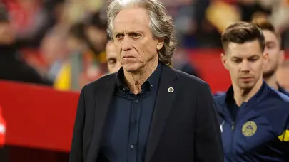 Fenerbahçe teknik direktörü Jorge Jesus'un Sevilla maçı planı şekillendi