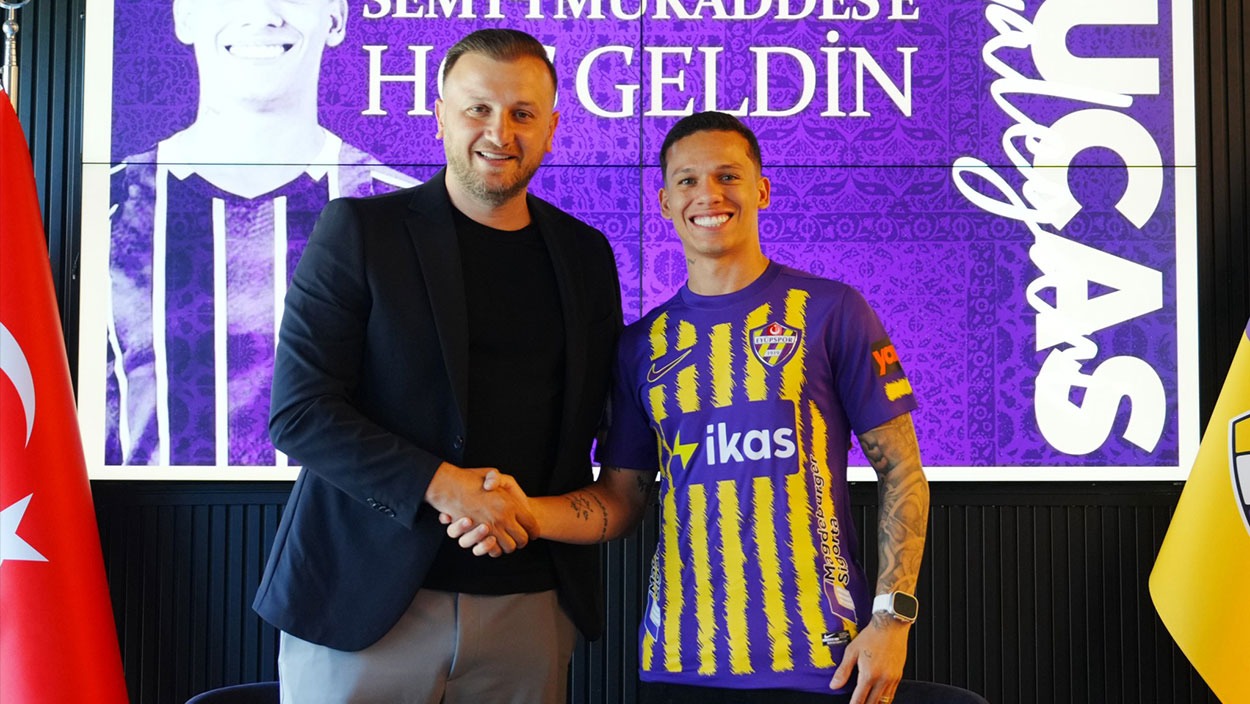 Eyüpspor 1 aydır uğraştığı transferi sonunda bitirdi: Lucas Felipe Calegari'den 2+1 yıllık imza