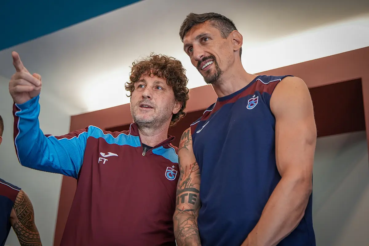Fatih Tekke transferde gelecekler ve gidecekler için ipucu verdi
