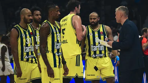 Fenerbahçe Tarfin, EuroLeague Süper Kupa'da üçüncü oldu