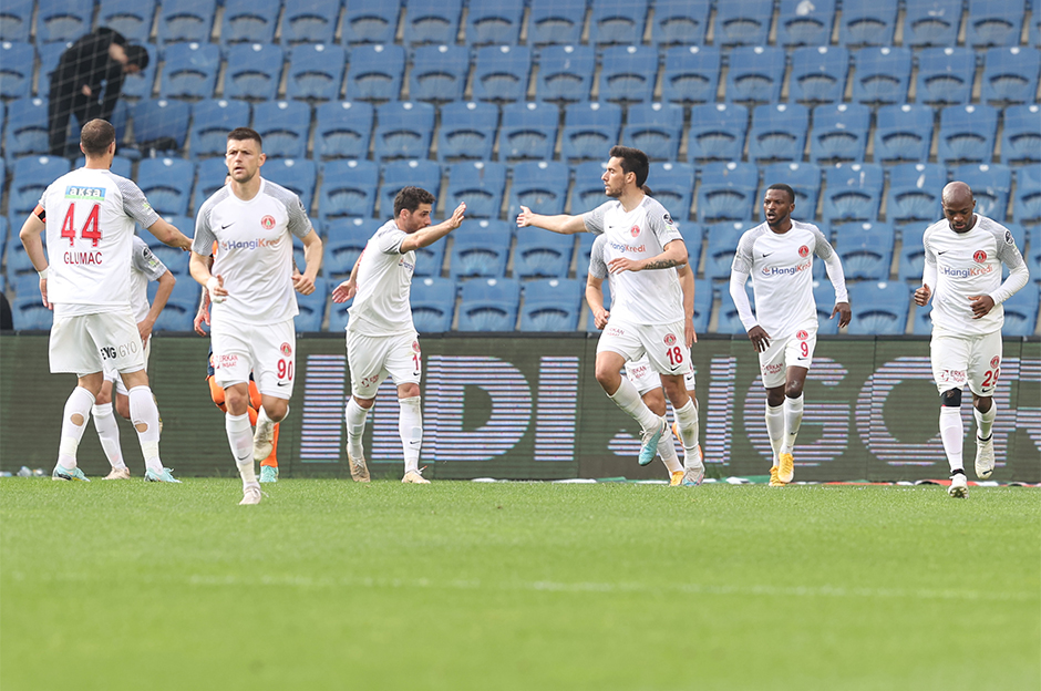 Süper Lig | Ümraniyespor ayrılığı açıkladı