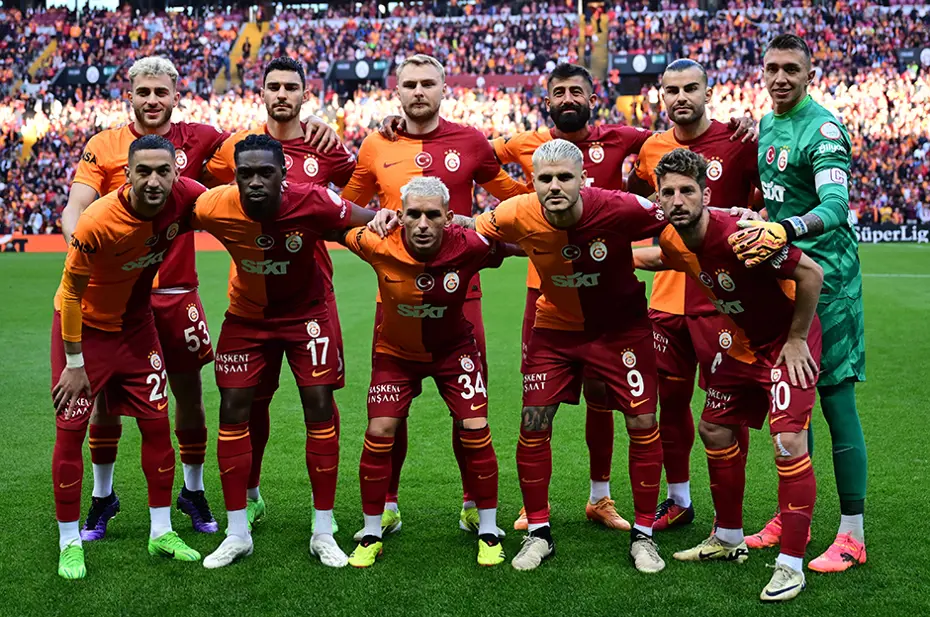 Galatasaray'a cazip teklif: 4 yıldız için ayrılık ihtimali - 3 Galatasaray'a cazip teklif: 4 yıldız için ayrılık ihtimali - 3