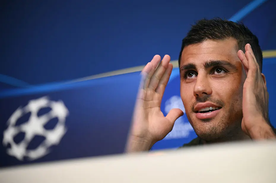 Dünyanın en pahalı kadrosu belli oldu: Bu 11’in kadro değeri tam 1.33 milyar euro - 9 Dünyanın en pahalı kadrosu belli oldu: Bu 11’in kadro değeri tam 1.33 milyar euro - 9