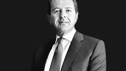 Galatasaray'ın eski yöneticilerinden Tarık Taşar, hayatını kaybetti