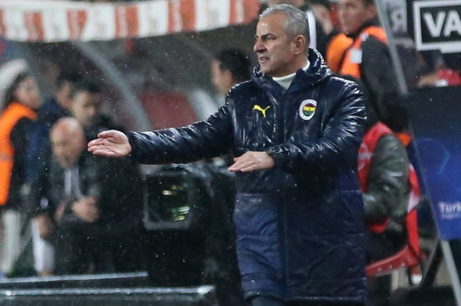 İsmail Kartal, Fenerbahçe'nin efsanelerini geçti