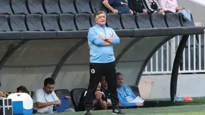 Menemen FK, Yılmaz Vural'la yola devam ediyor
