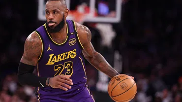 LeBron James'ten tarihe geçen "triple-double" | NTVSpor