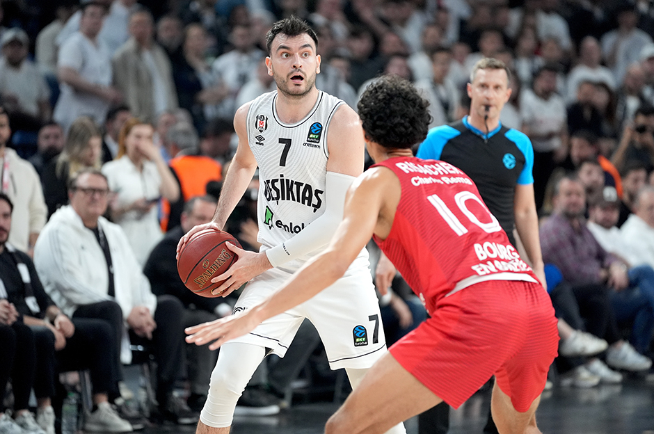 Beşiktaş Emlakjet seriyi uzattı: Finale 1 adım kaldı